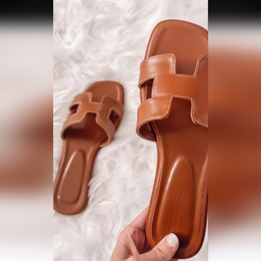 Elegant Brown Leather Slide Sandals